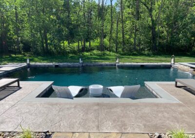 Sun shelf, pool