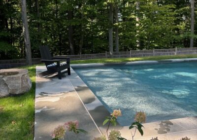 Swimming pool, sunshelf